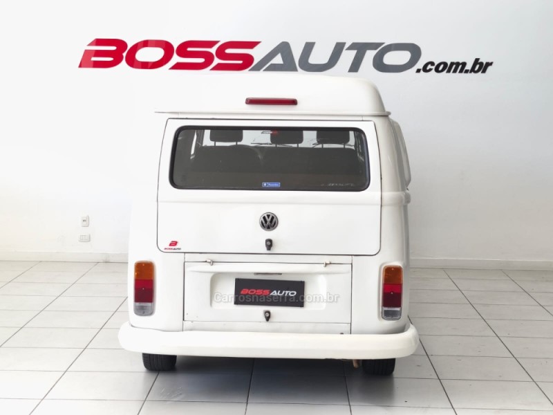 KOMBI 1.4 MI FURGÃO 8V FLEX 3P MANUAL - 2012 - CAXIAS DO SUL