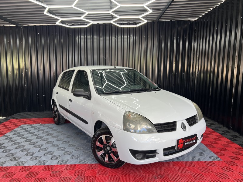 CLIO 1.0 CAMPUS 16V FLEX 4P MANUAL - 2011 - CAXIAS DO SUL
