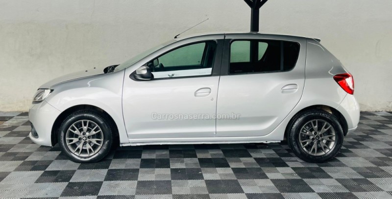 SANDERO 1.6 EXPRESSION 8V FLEX 4P MANUAL - 2016 - NOVO HAMBURGO