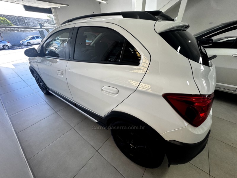 ONIX 1.4 MPFI ACTIV 8V FLEX 4P AUTOMÁTICO - 2019 - CARLOS BARBOSA