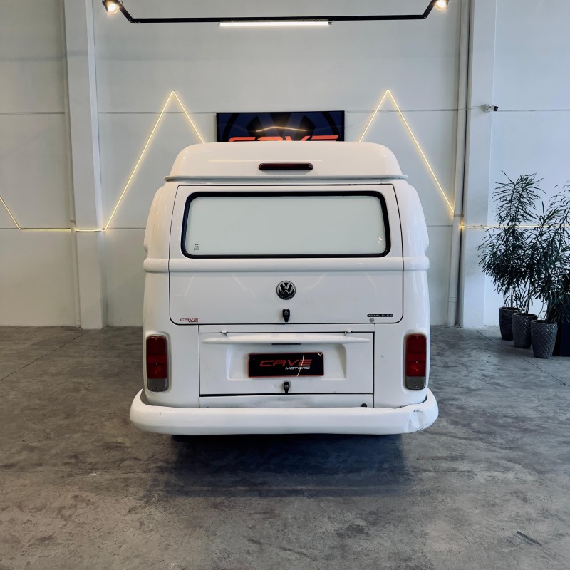 KOMBI 1.4 MI FURGÃO 8V FLEX 3P MANUAL - 2009 - CAXIAS DO SUL