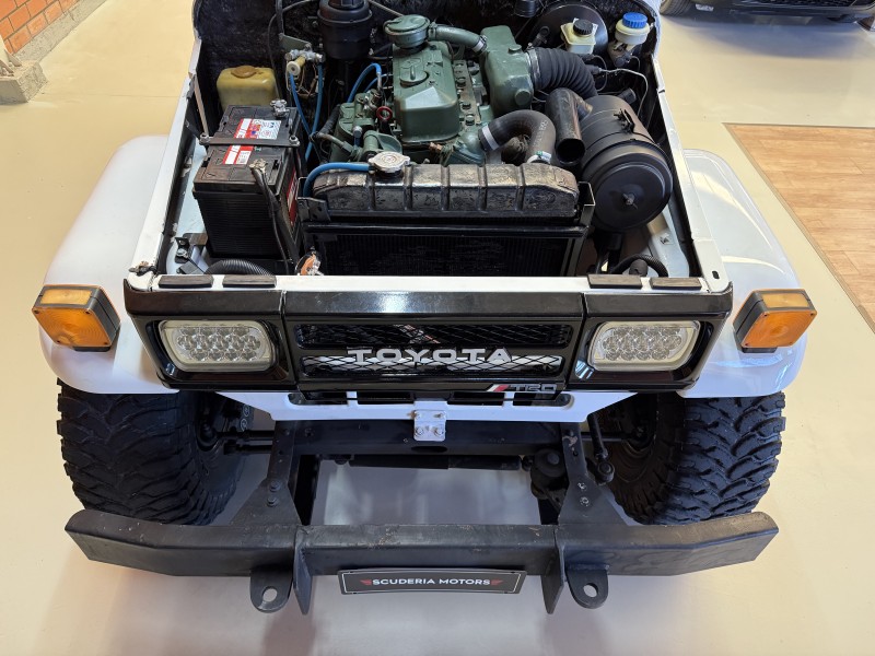 BANDEIRANTE 3.7 BJ50LV 4X4 TETO RIGIDO DIESEL 2P MANUAL - 1991 - BENTO GONçALVES