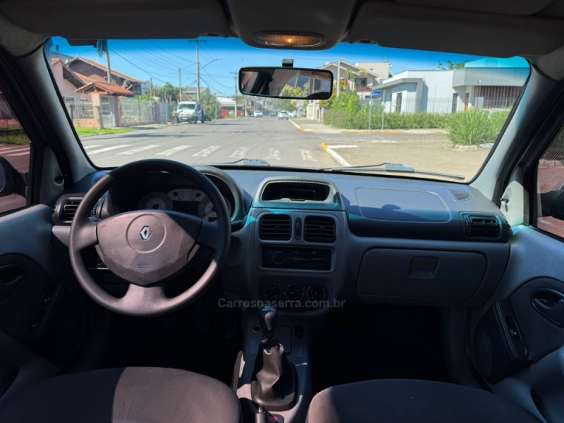 CLIO 1.6 PRIVILÉGE SEDAN 16V FLEX 4P MANUAL - 2008 - ESTâNCIA VELHA