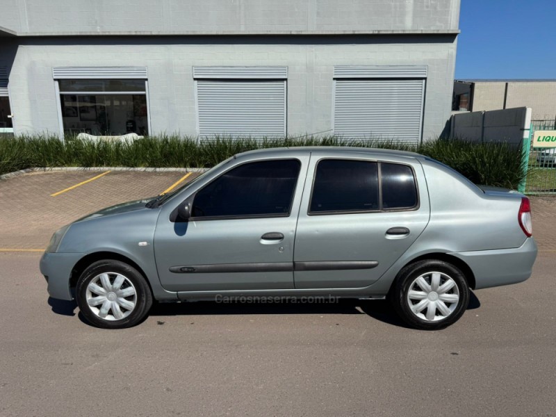 CLIO 1.6 PRIVILÉGE SEDAN 16V FLEX 4P MANUAL - 2008 - ESTâNCIA VELHA