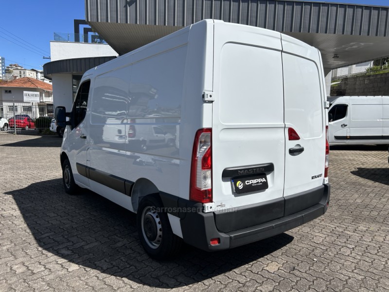 MASTER 2.3 FURGÃO L1H1 16V TURBO INTERCOOLER DIESEL 4P MANUAL - 2020 - FARROUPILHA