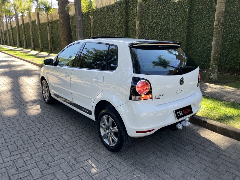 POLO 1.6 MI SPORTLINE 8V FLEX 4P MANUAL - 2013 - CAXIAS DO SUL