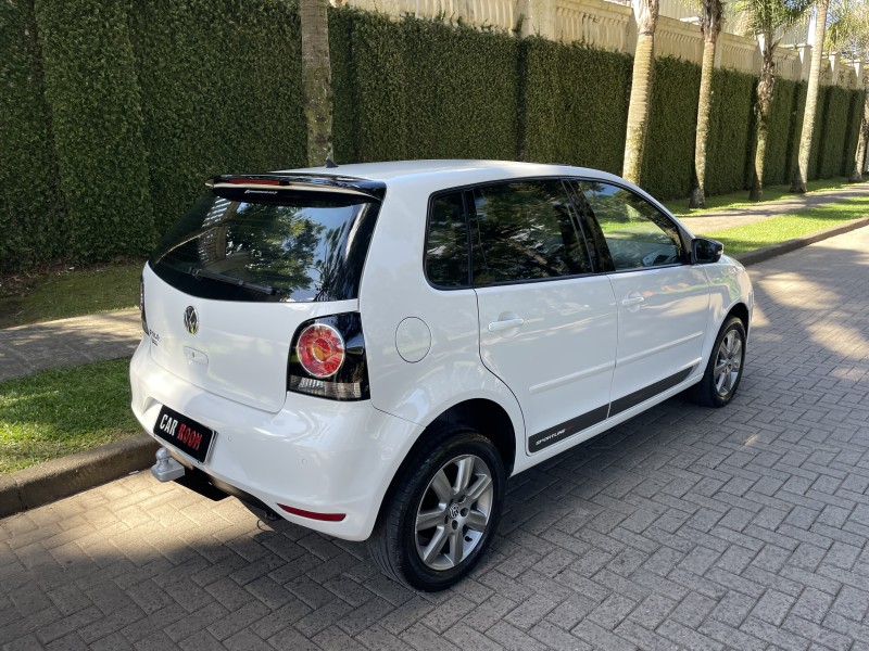 POLO 1.6 MI SPORTLINE 8V FLEX 4P MANUAL - 2013 - CAXIAS DO SUL