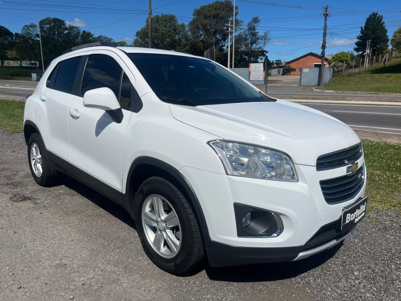 TRACKER 1.8 MPFI LT 4X2 16V FLEX 4P AUTOMÁTICO - 2016 - FARROUPILHA