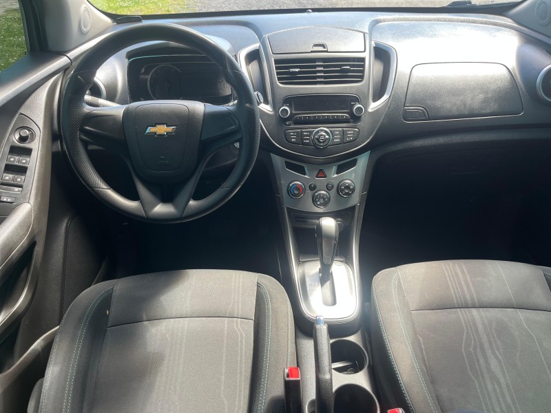 TRACKER 1.8 MPFI LT 4X2 16V FLEX 4P AUTOMÁTICO - 2016 - FARROUPILHA