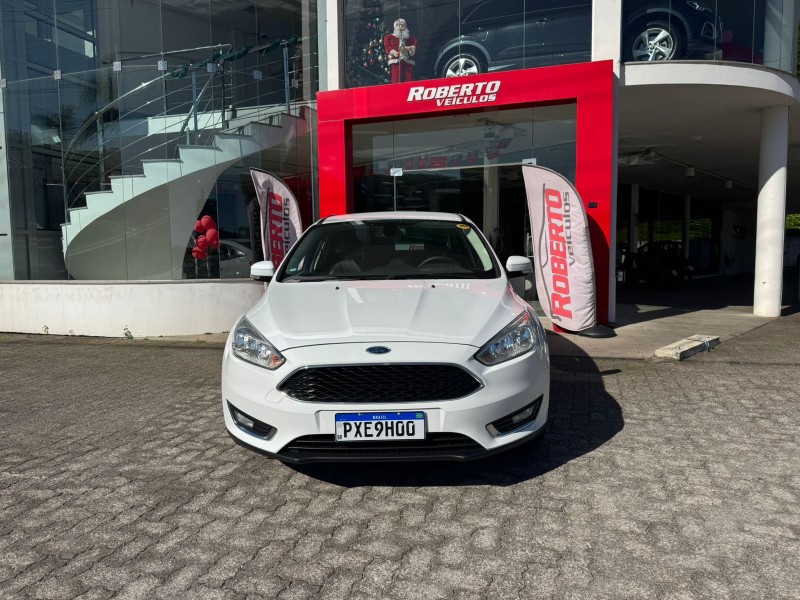 focus 2.0 se 16v flex 4p automatico 2016 bento goncalves