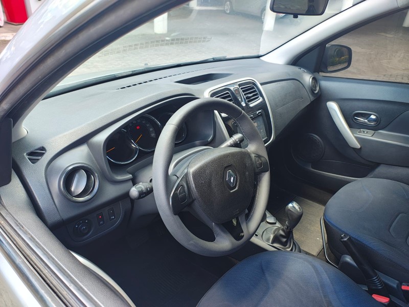 SANDERO 1.6 DYNAMIQUE EASY R 16V FLEX 4P AUTOMÁTICO - 2017 - BENTO GONçALVES