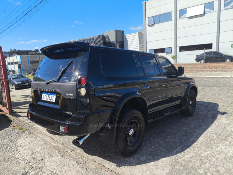 PAJERO SPORT 2.8 GLS 4X4 8V TURBO INTERCOOLER DIESEL 4P AUTOMÁTICO - 2005 - FARROUPILHA