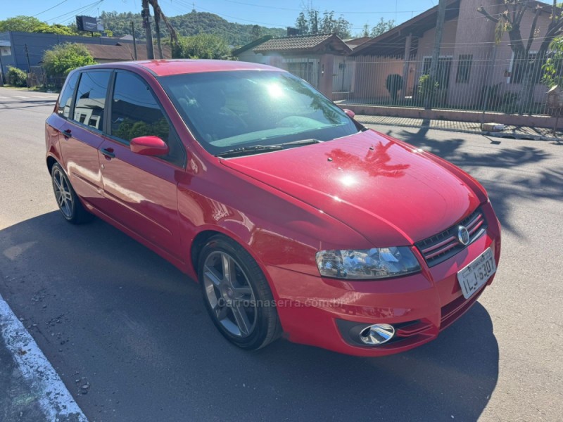 STILO 1.8 MPI CONNECT 8V GASOLINA 4P MANUAL - 2003 - ESTâNCIA VELHA