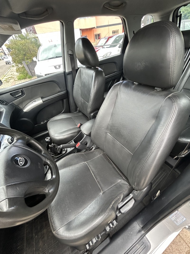 SPORTAGE 2.0 LX 4X2 16V FLEX 4P MANUAL - 2008 - CAMBARá DO SUL