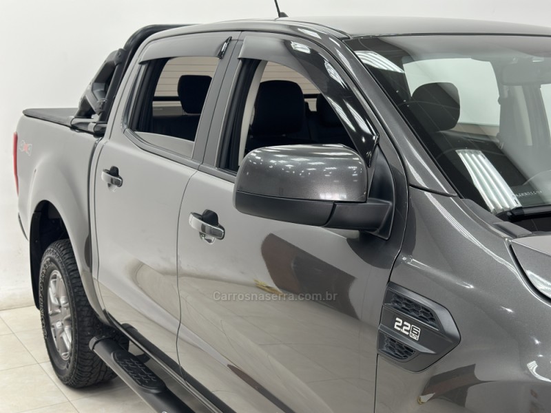 RANGER 2.2 XLS 4X4 CD 16V DIESEL 4P AUTOMÁTICO - 2022 - SANTA CRUZ DO SUL
