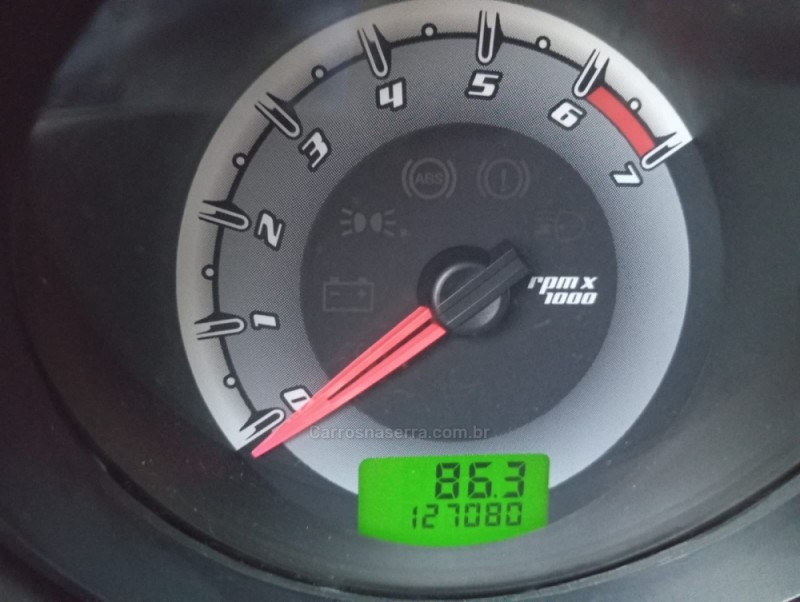 FIESTA 1.6 MPI 8V GASOLINA 4P MANUAL - 2014 - PICADA CAFé