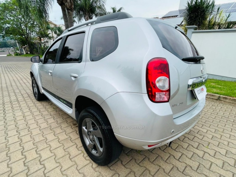 DUSTER 2.0 TECH ROAD 4X2 16V FLEX 4P AUTOMÁTICO - 2014 - CAMPO BOM