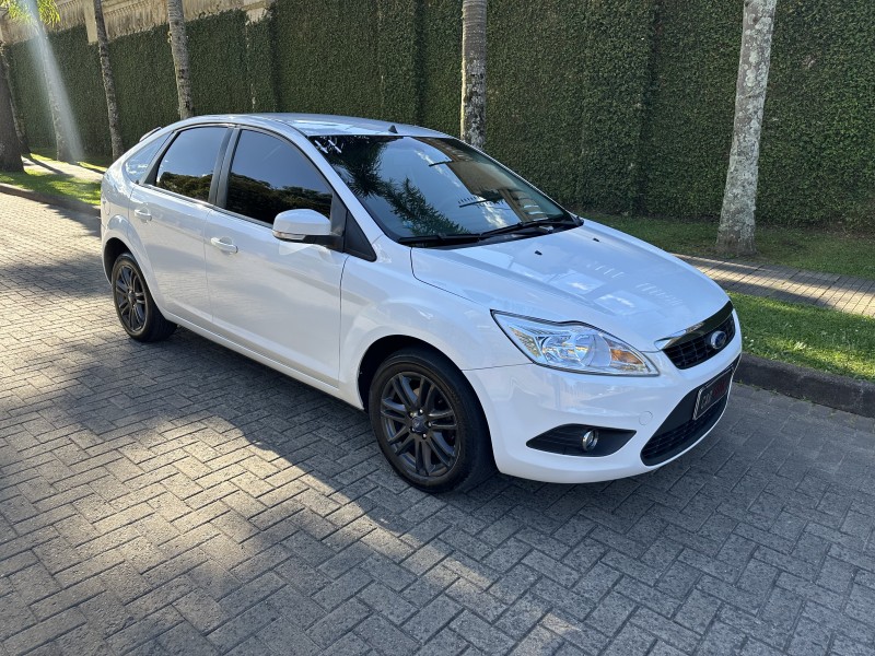FOCUS 1.6 8V FLEX 4P MANUAL - 2011 - CAXIAS DO SUL