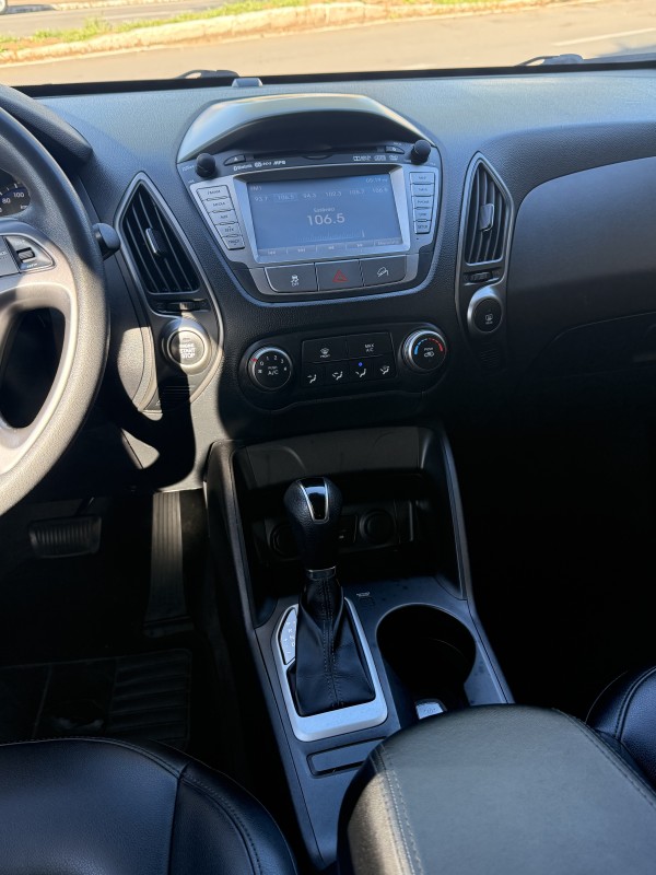 IX35 2.0 MPI 4X2 16V FLEX 4P AUTOMÁTICO - 2018 - FARROUPILHA
