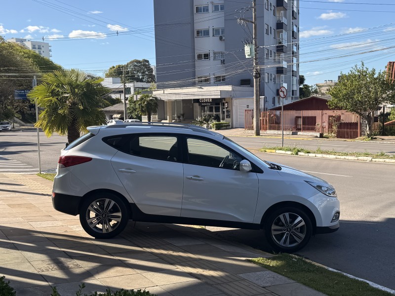 IX35 2.0 MPI 4X2 16V FLEX 4P AUTOMÁTICO - 2018 - FARROUPILHA