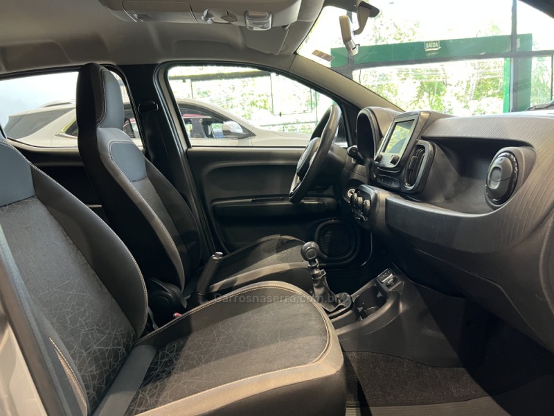 MOBI 1.0 TREKKING 8V FLEX 4P MANUAL - 2024 - CAXIAS DO SUL