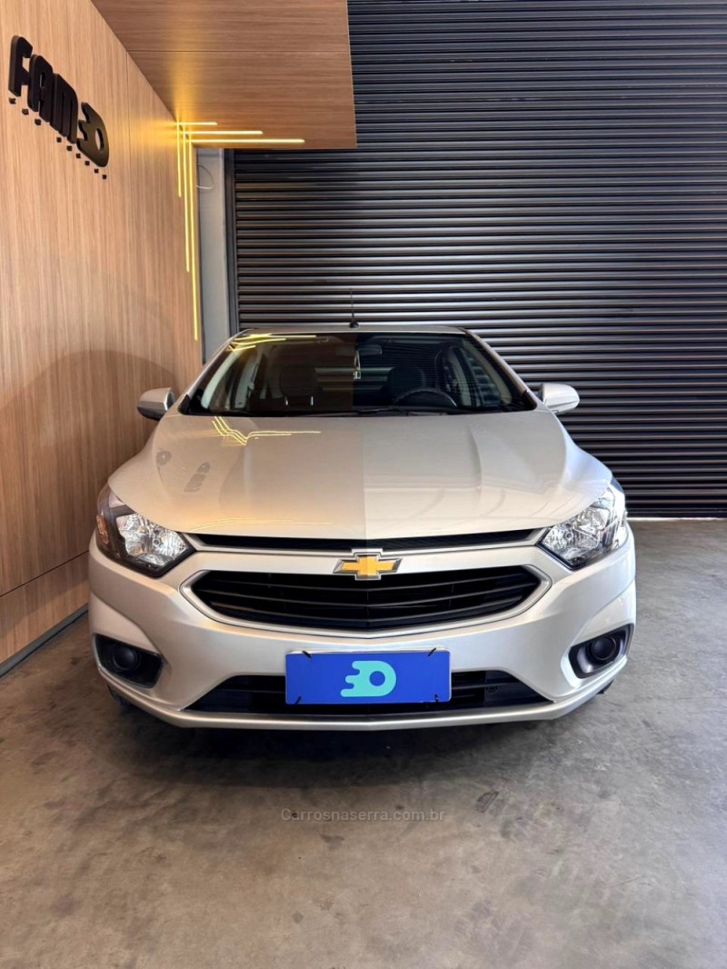 ONIX 1.0 LT PLUS 8V FLEX 4P MANUAL - 2018 - LAJEADO