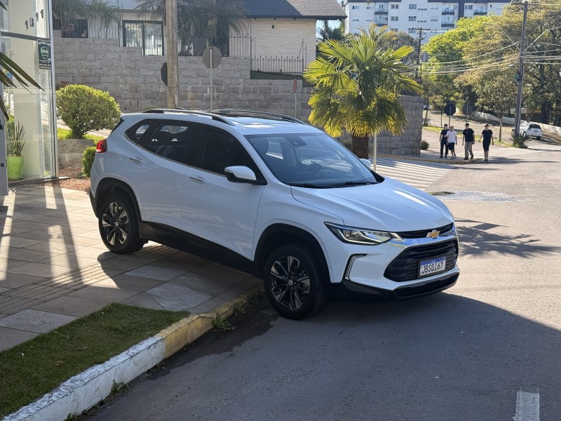 TRACKER 1.2 12V PREMIER TURBO FLEX 4P AUTOMÁTICO - 2023 - FARROUPILHA