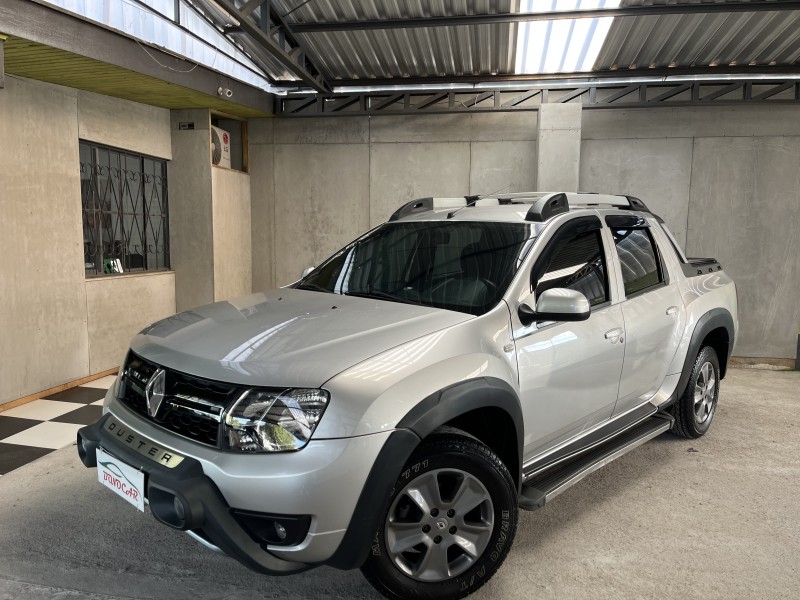 duster oroch 2.0 16v flex dynamique at 4p automatico 2017 caxias do sul