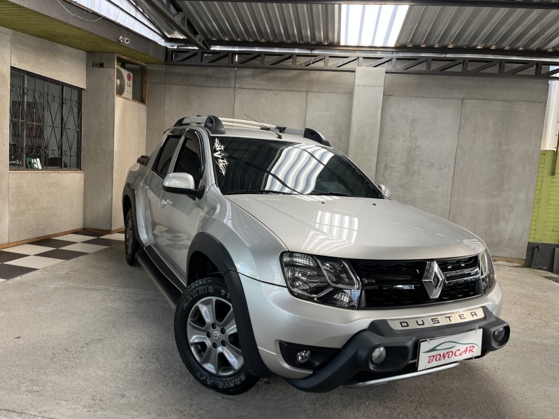 DUSTER OROCH 2.0 16V FLEX DYNAMIQUE AT 4P AUTOMÁTICO - 2017 - CAXIAS DO SUL