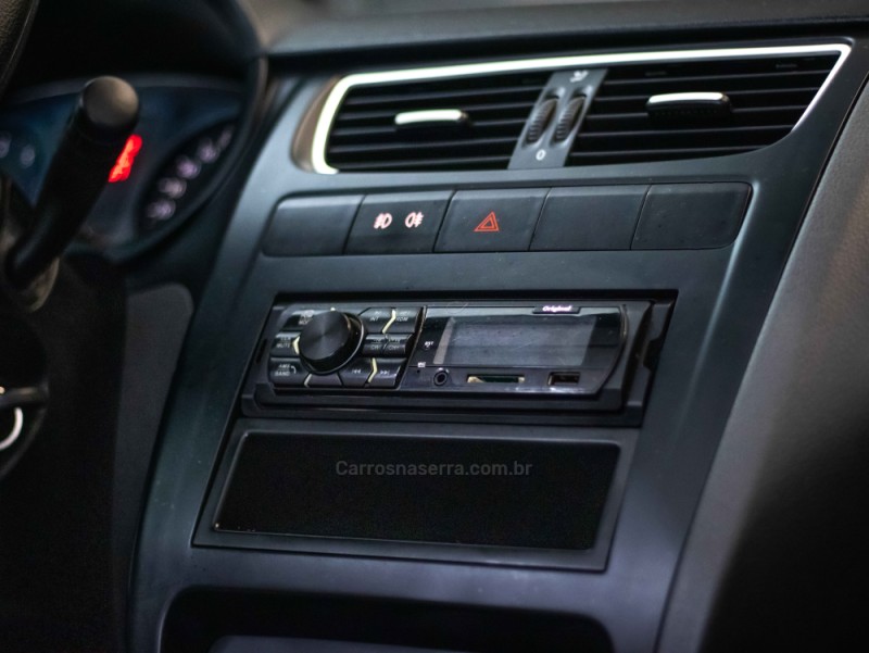 FOX 1.6 MI 8V FLEX 4P MANUAL - 2012 - CAXIAS DO SUL