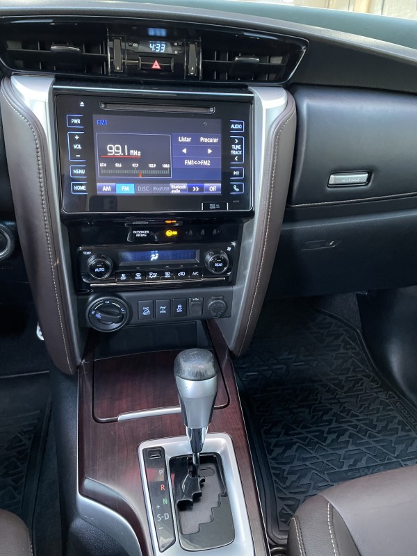 L200 TRITON 2.4 HPE-S SPORT 4X4 CD 16V DIESEL 4P AUTOMÁTICO - 2024 - CAXIAS DO SUL