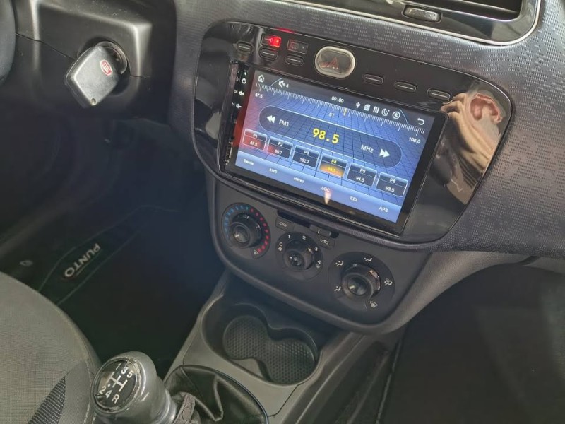 PUNTO 1.4 ATTRACTIVE ITALIA 8V FLEX 4P MANUAL - 2014 - CAXIAS DO SUL