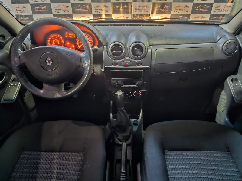 SANDERO 1.0 EXPRESSION 16V FLEX 4P MANUAL - 2014 - CAXIAS DO SUL