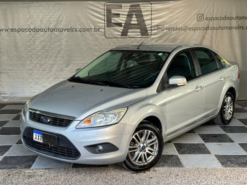 focus 2.0 16v flex 4p automatico 2013 nova prata