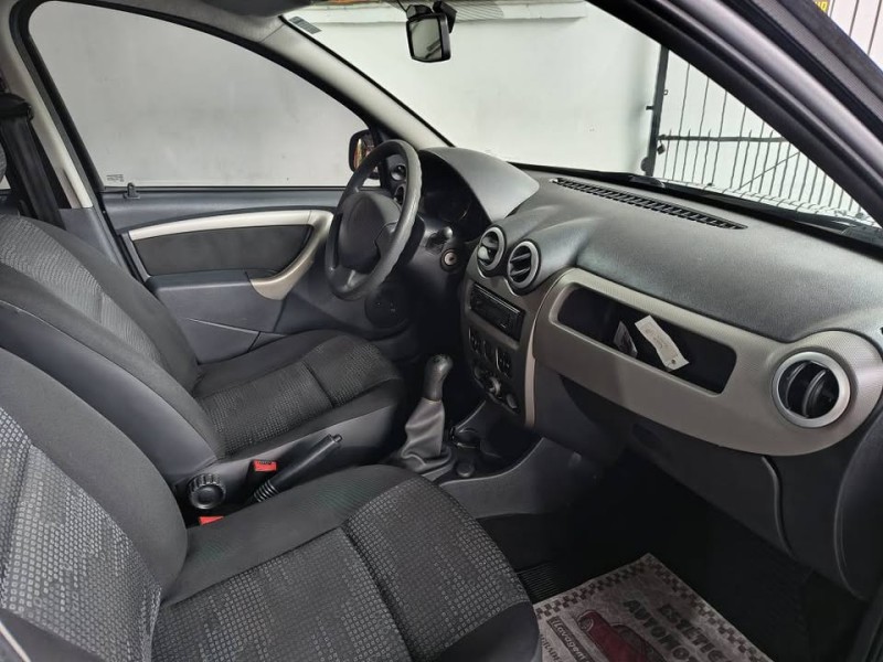 SANDERO 1.6 EXPRESSION 8V FLEX 4P MANUAL - 2011 - CAXIAS DO SUL
