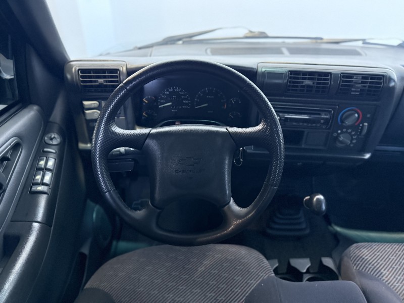 BLAZER 2.2 MPFI STD 4X2 8V GASOLINA 4P MANUAL - 2000 - CAXIAS DO SUL