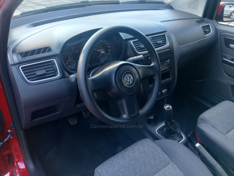 FOX 1.0 ITREND 8V FLEX 4P MANUAL - 2013 - CAXIAS DO SUL