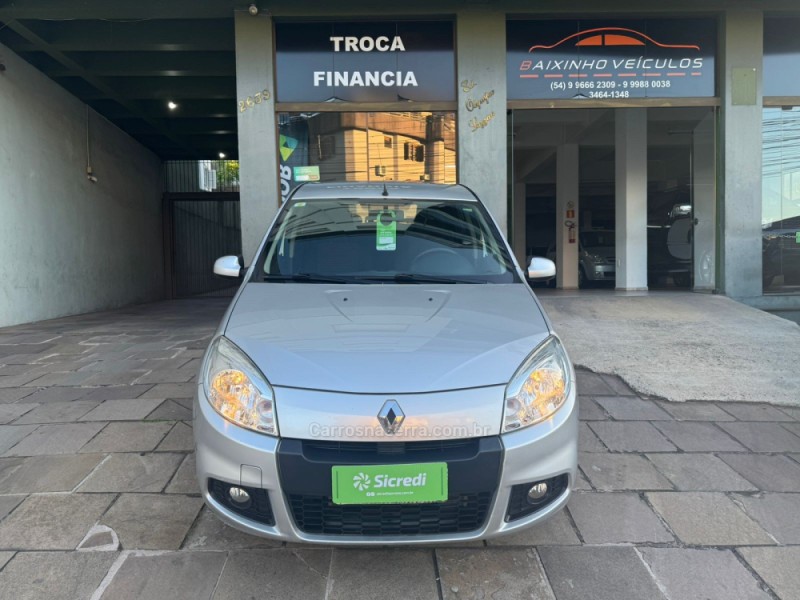 SANDERO 1.0 EXPRESSION 16V FLEX 4P MANUAL - 2013 - GARIBALDI