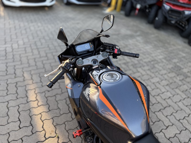 CBR 650R  - 2020 - BENTO GONçALVES