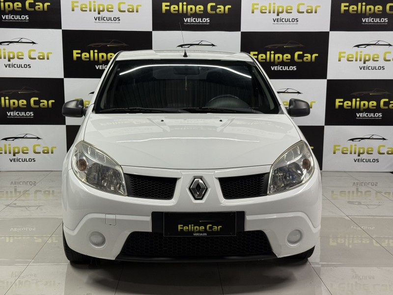 SANDERO 1.0 AUTHENTIQUE 16V FLEX 4P MANUAL - 2010 - CAXIAS DO SUL