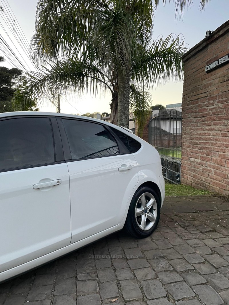 FOCUS 2.0 HC 16V FLEX 4P MANUAL - 2012 - CAXIAS DO SUL