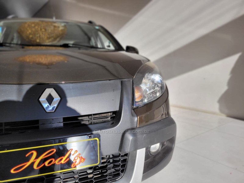 SANDERO 1.6 STEPWAY 16V FLEX 4P AUTOMÁTICO - 2014 - CANELA