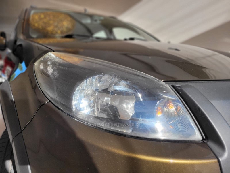 SANDERO 1.6 STEPWAY 16V FLEX 4P AUTOMÁTICO - 2014 - CANELA