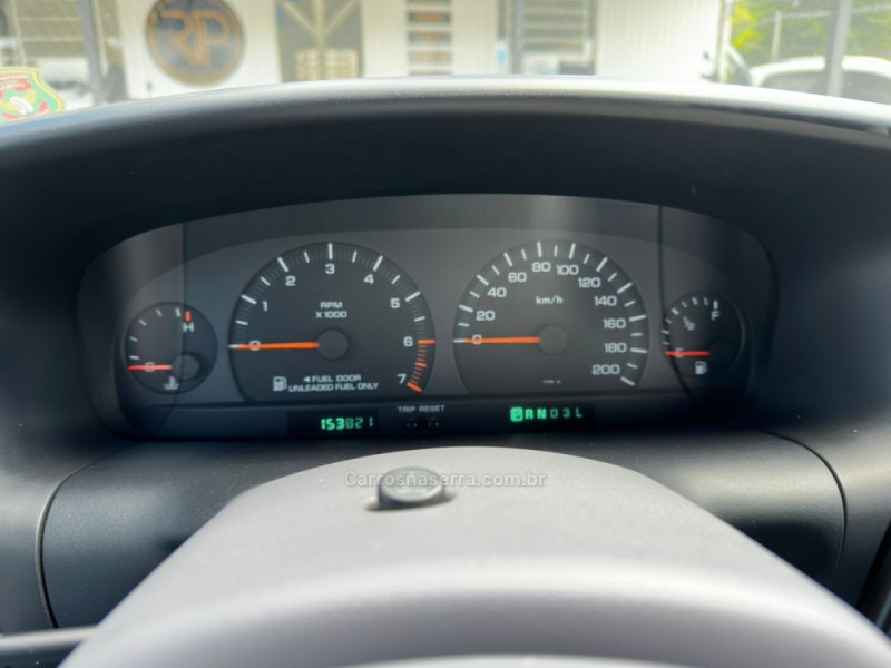 GRAND CARAVAN  - 2000 - CANELA