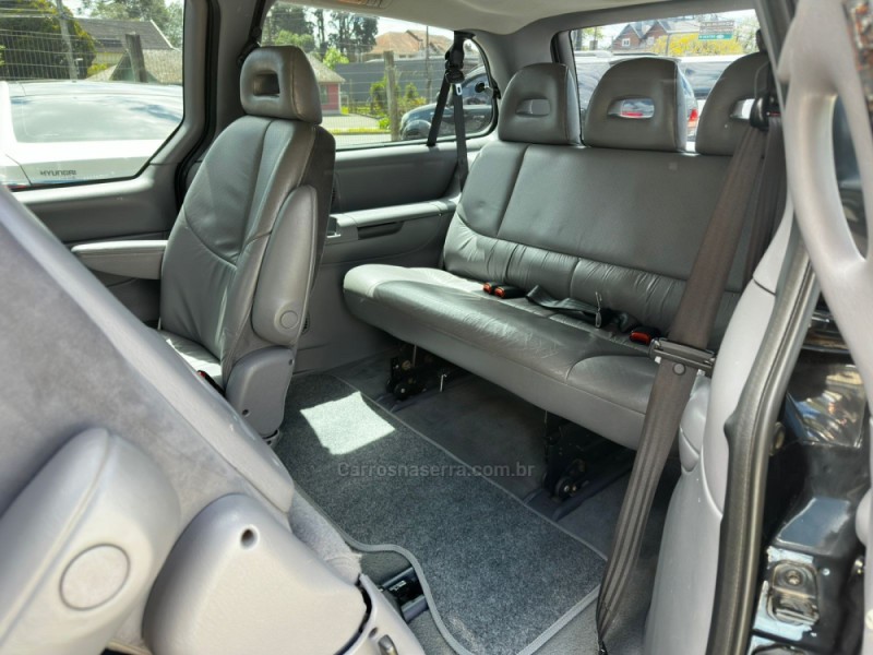 GRAND CARAVAN  - 2000 - CANELA