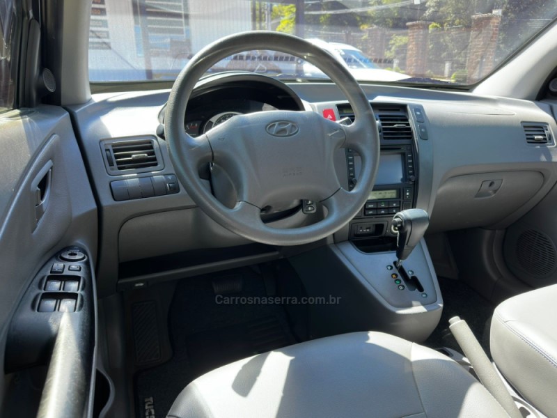 TUCSON 2.0 MPFI GLS 16V 143CV 2WD FLEX 4P AUTOMÁTICO - 2016 - CANELA