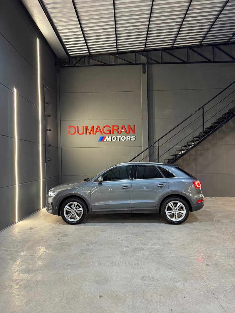 Q3 1.4 TFSI AMBIENTE GASOLINA 4P S TRONIC - 2018 - PASSO FUNDO