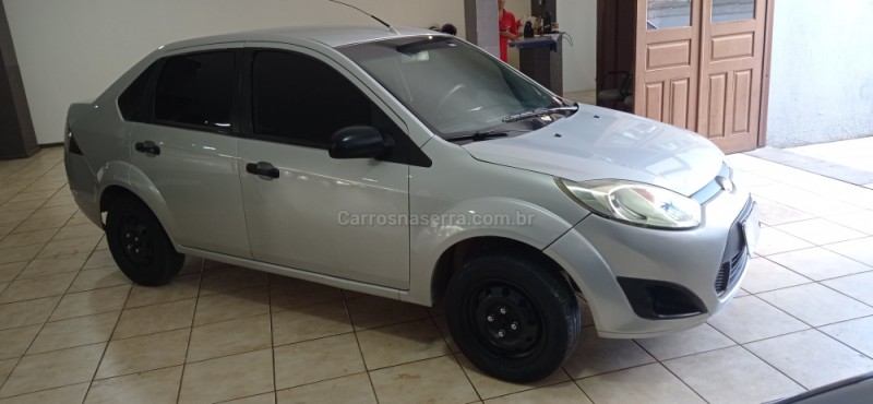 FIESTA 1.6 SE SEDAN 16V FLEX 4P MANUAL - 2013 - CAXIAS DO SUL
