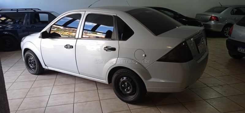 FIESTA 1.6 SE SEDAN 16V FLEX 4P MANUAL - 2013 - CAXIAS DO SUL