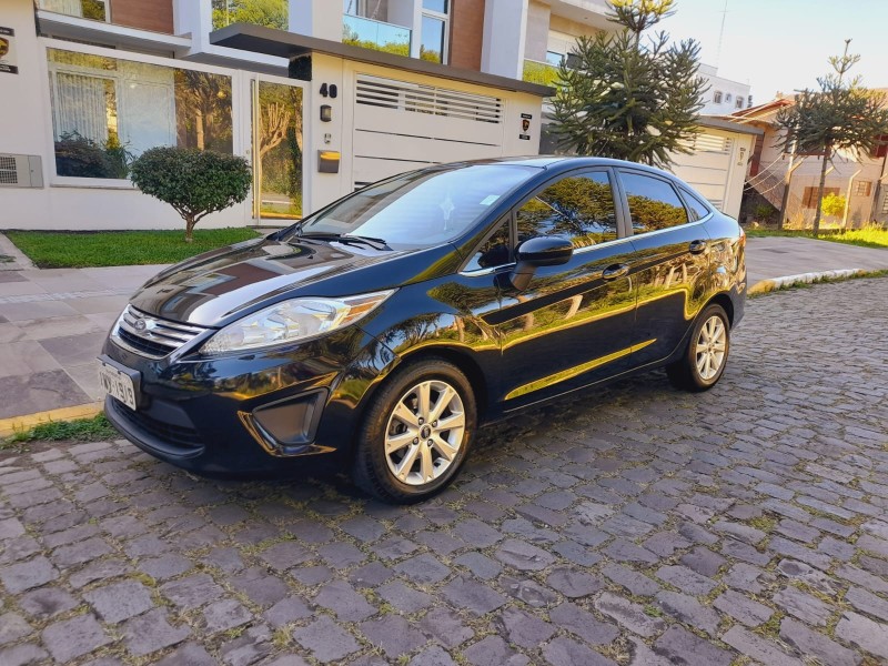 FIESTA 1.6 SE SEDAN 16V FLEX 4P MANUAL